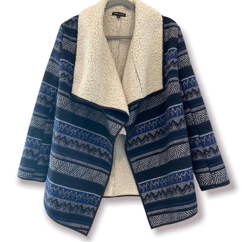 LF | KIWI TUCKER Southwestern Tribal Print Teddy Lined Longline Jacket Medium